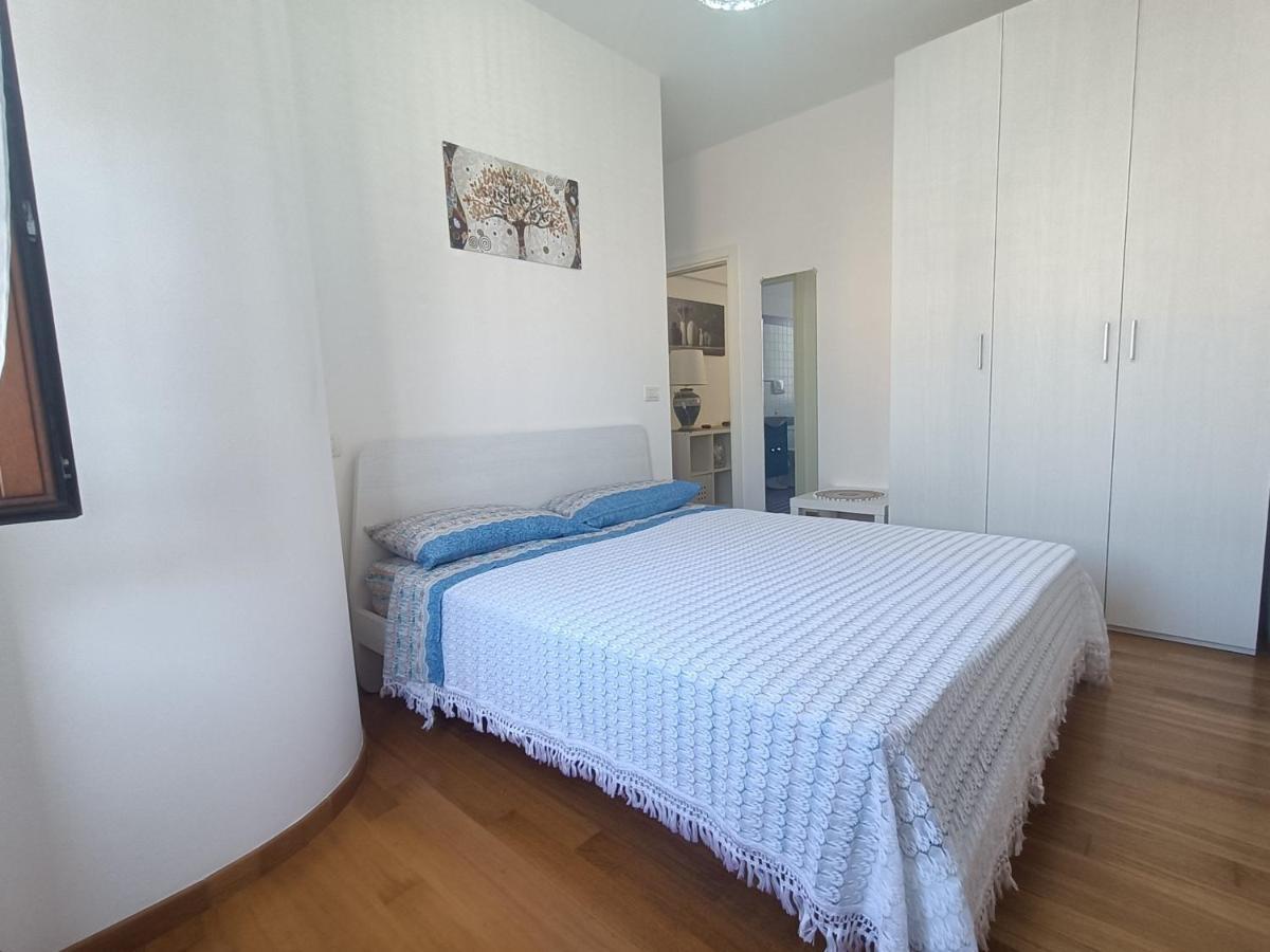 La Casa Di Erika - Pesaro Centro-Mare Leilighet Eksteriør bilde